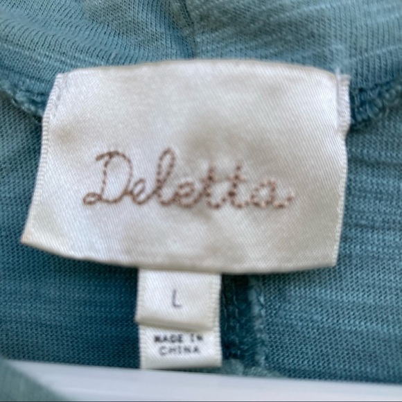 Deletta High Neck Top - Picture 2 of 4